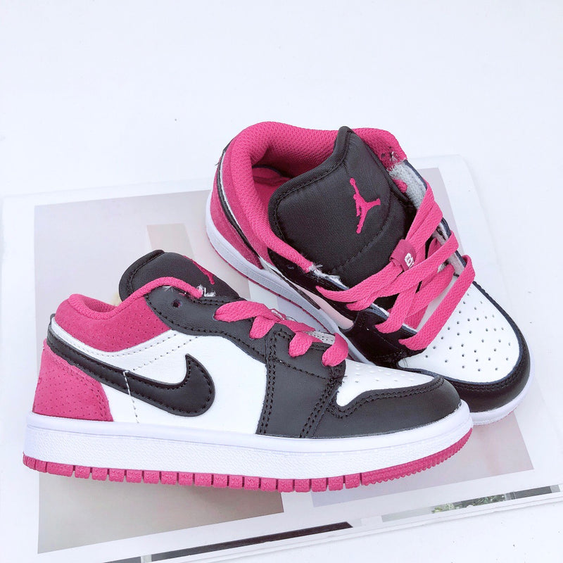 Jordan 1 Low
Pink Kids