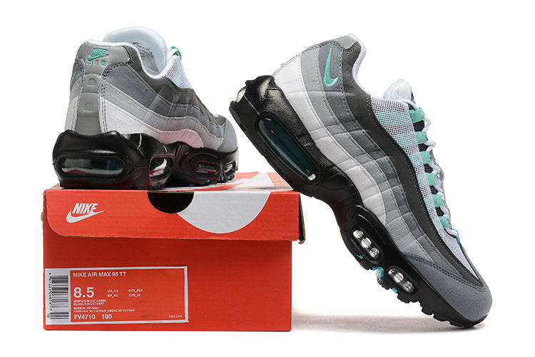 Nike Air Max 95
Hyper Turquoise