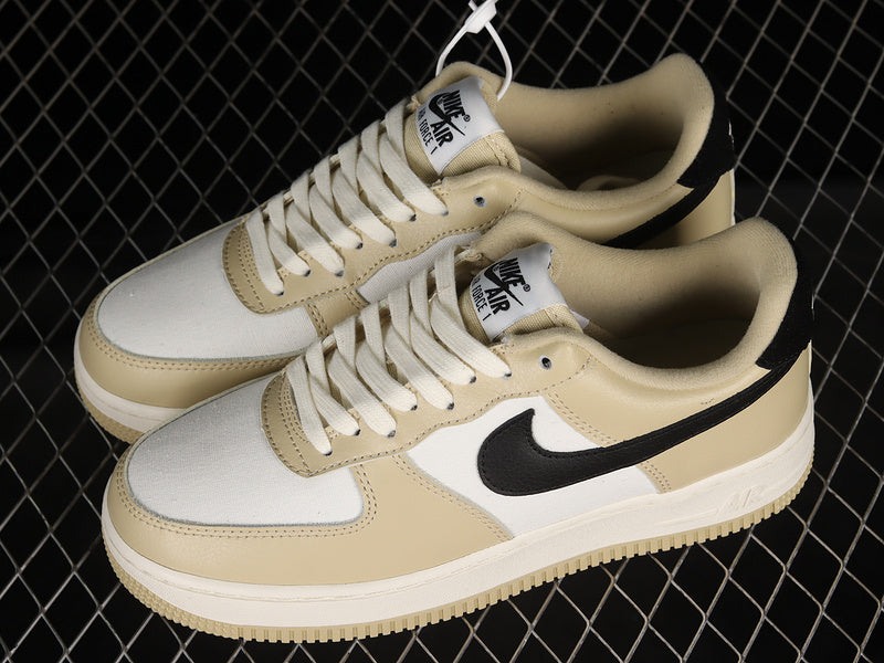 Nike Air Force 1 '07 LX Low
Team Gold