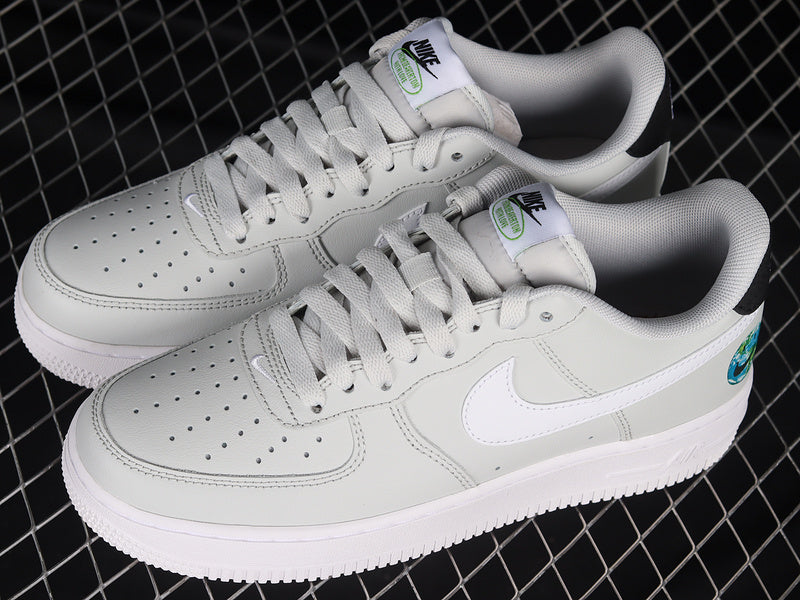 Nike Air Force 1 Low
Have a Nike Day Earth