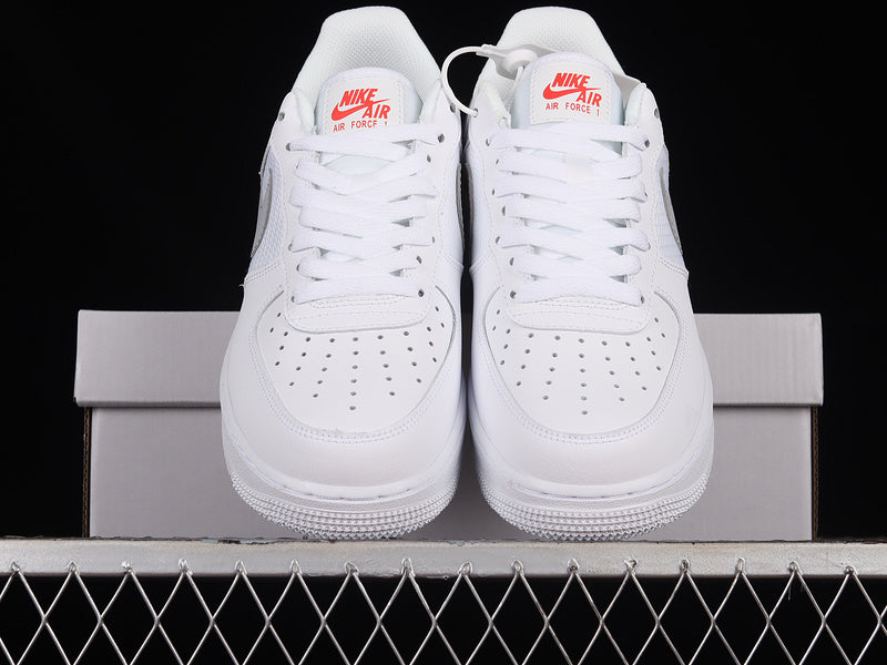 Nike Air Force 1 Low '07 SE
Double Swoosh White Picante