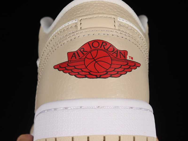 Jordan 1 Low SE
Sail Rattan University Red