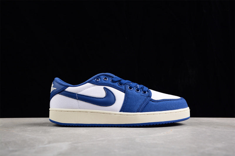 Jordan 1 Retro AJKO Low
Kentucky