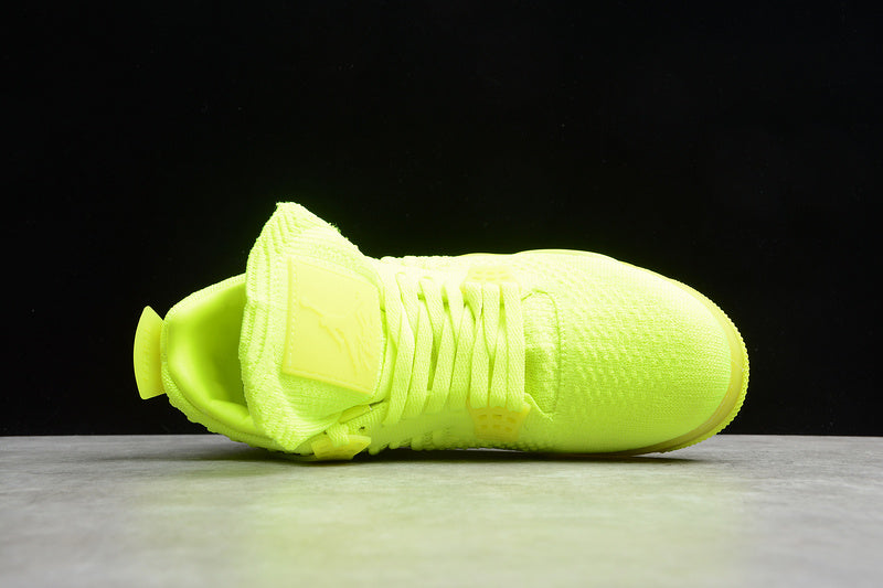 Jordan 4 Retro Flyknit
Volt