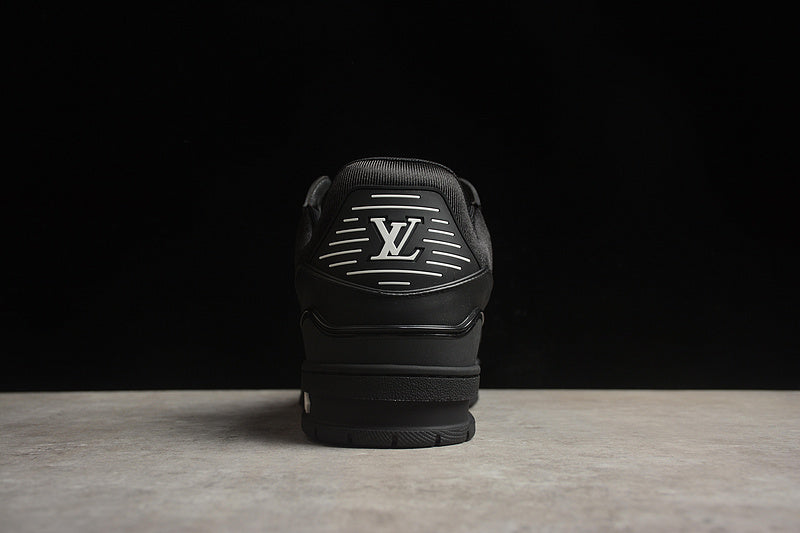 Louis Vuitton Trainer
Black Embossed Monogram