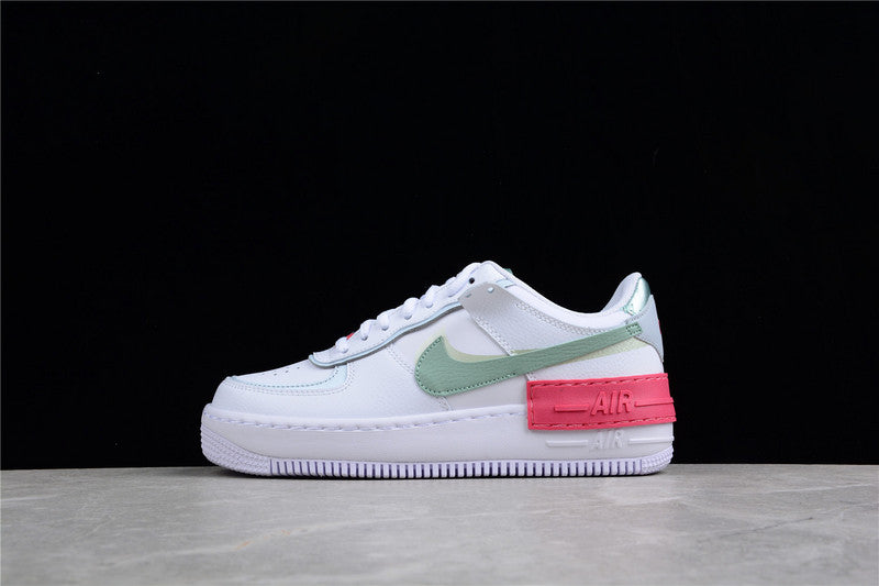 Air Force 1 Shadow
Archeo Pink
