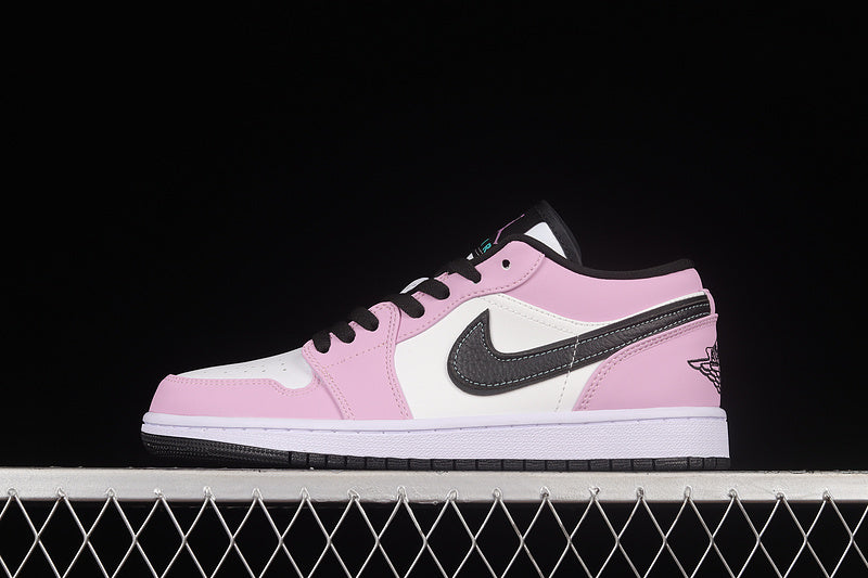 Jordan 1 Low SE
Violet Shock White Black