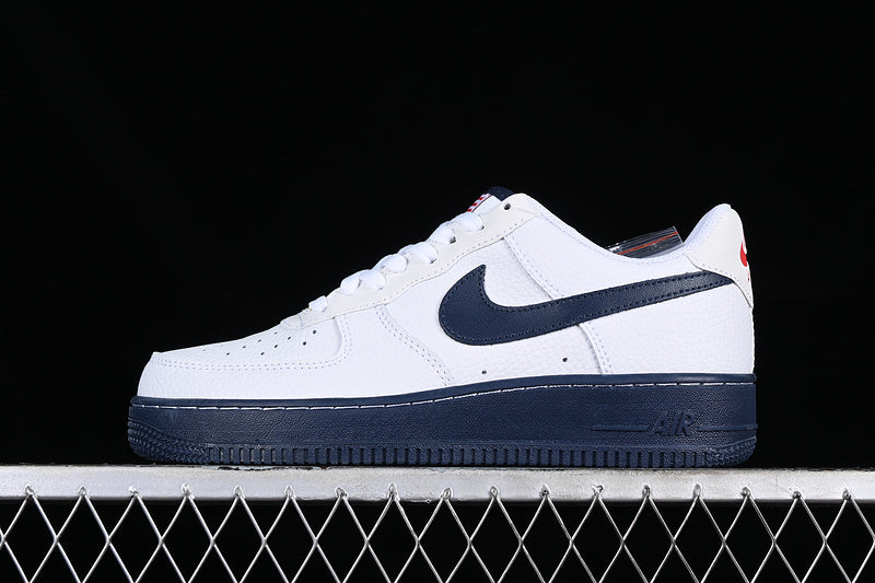 Nike Air Force 1 Low
USA