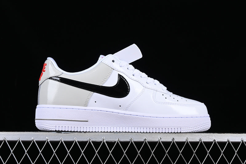 Nike Air Force 1 Low 07 EssentialLight