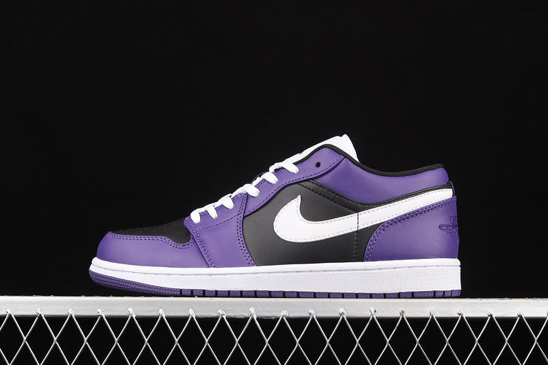 Jordan 1 Low
Court Purple Black