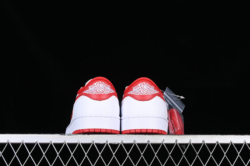 Jordan 1 Retro Low OG
University Red