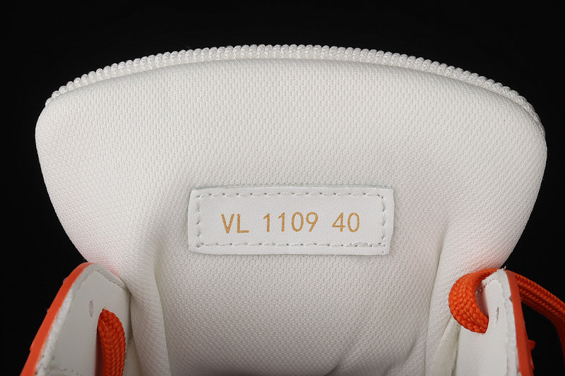 Louis Vuitton LV Trainer
Orange