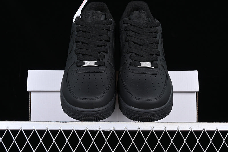 Nike Air Force 1 Low '07
Black