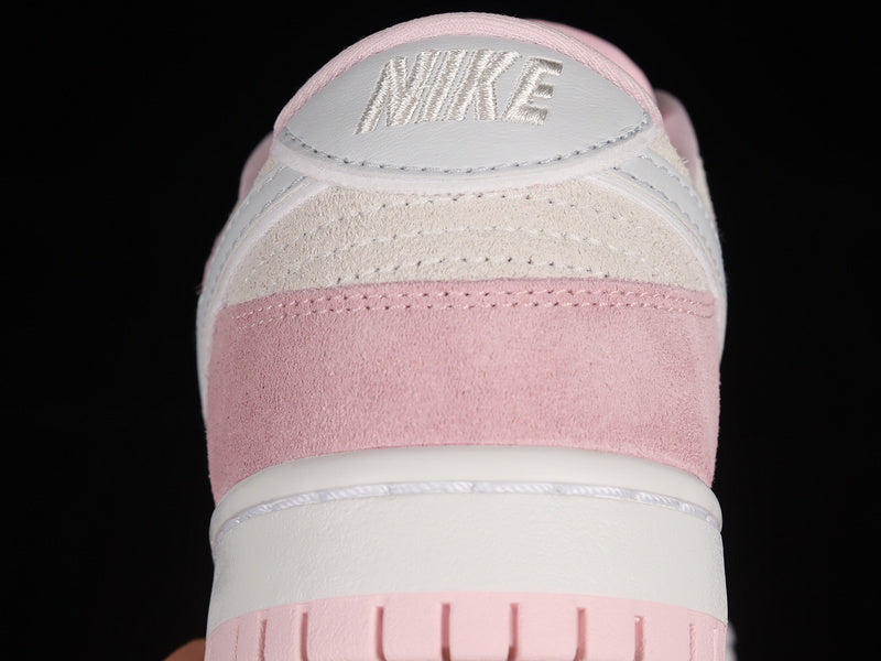 Nike Dunk Low LX
Pink Foam