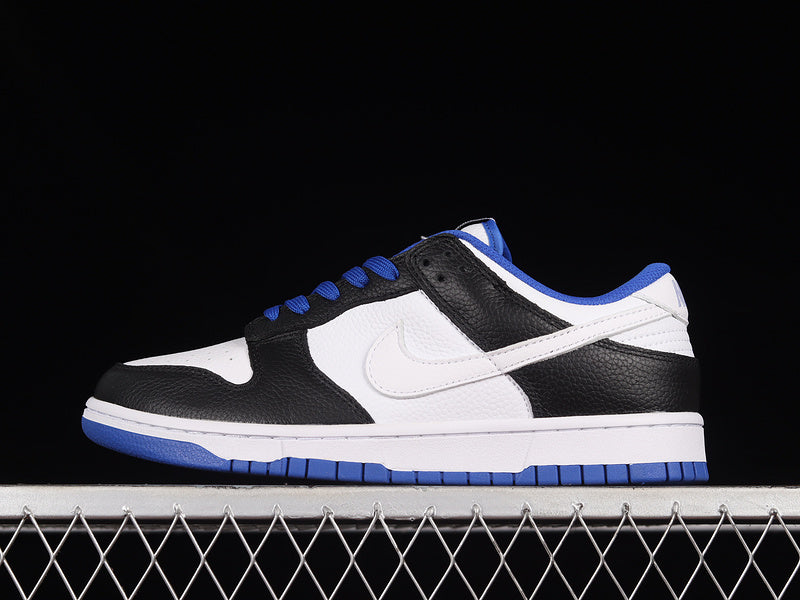 Nike Dunk Low
White Black Royal