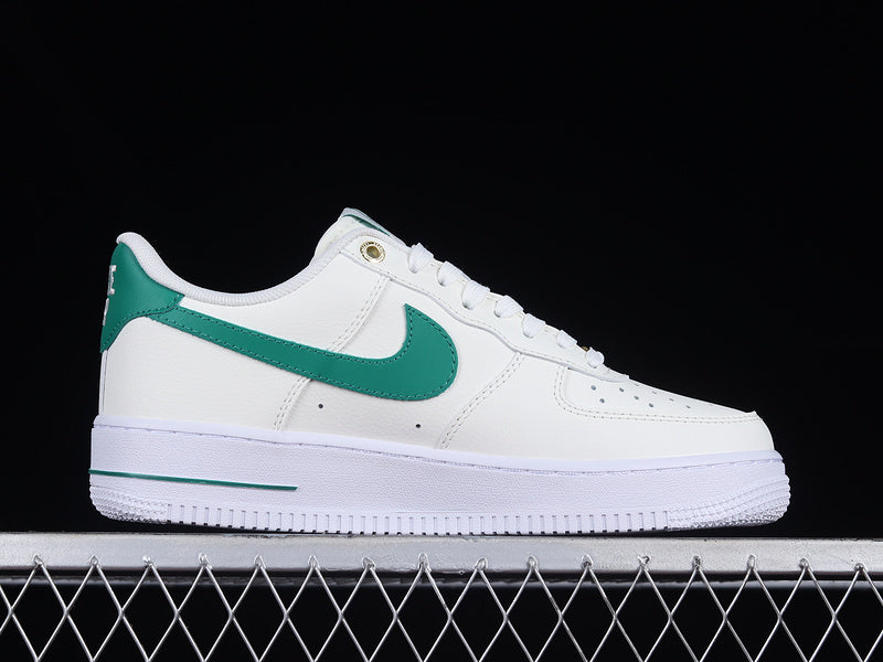 Nike Air Force 1 Low '07 SE
40th Anniversary Edition Sail Malachite