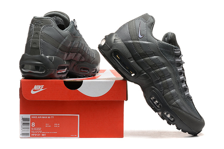 Nike Air Max 95 Essential
Cool Grey