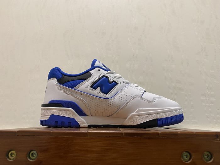 New Balance 550
White Blue