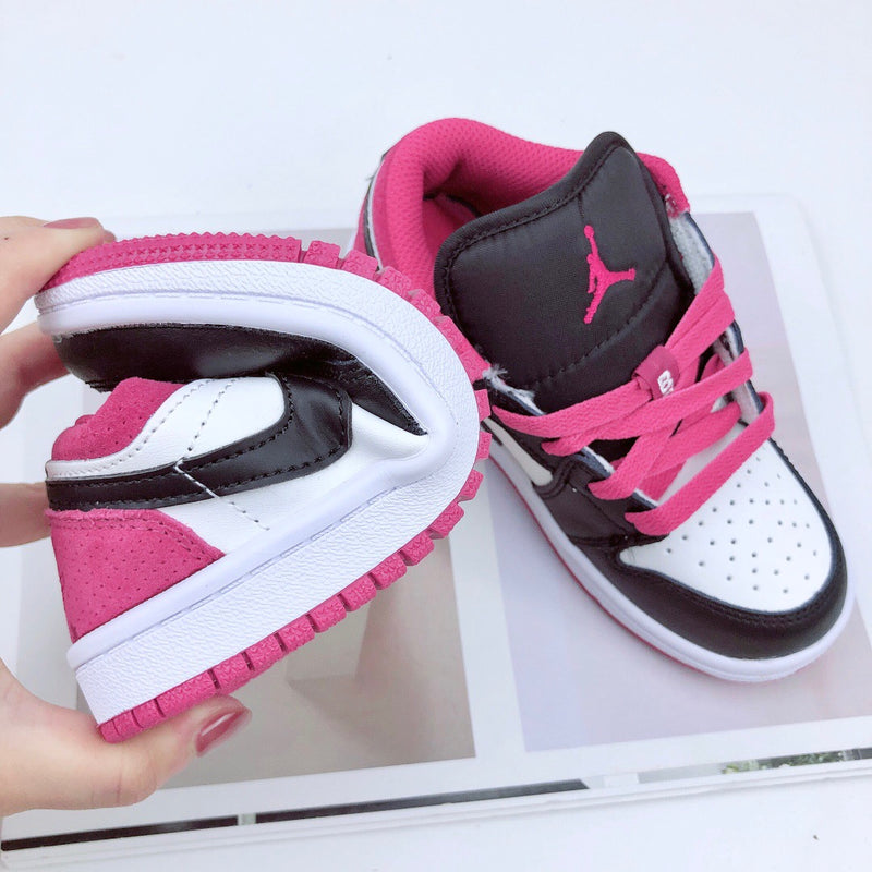 Jordan 1 Low
Pink Kids