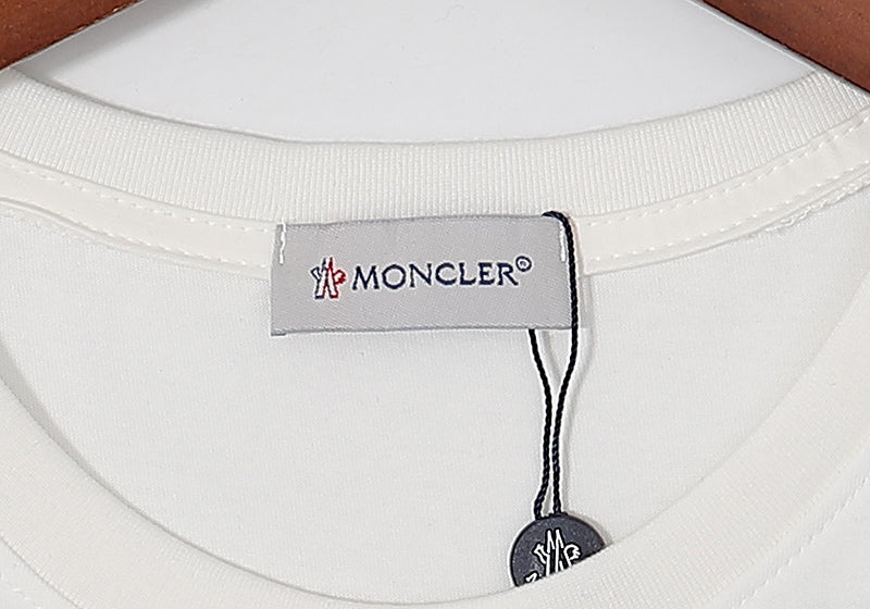 Camiseta Moncler Branca 23