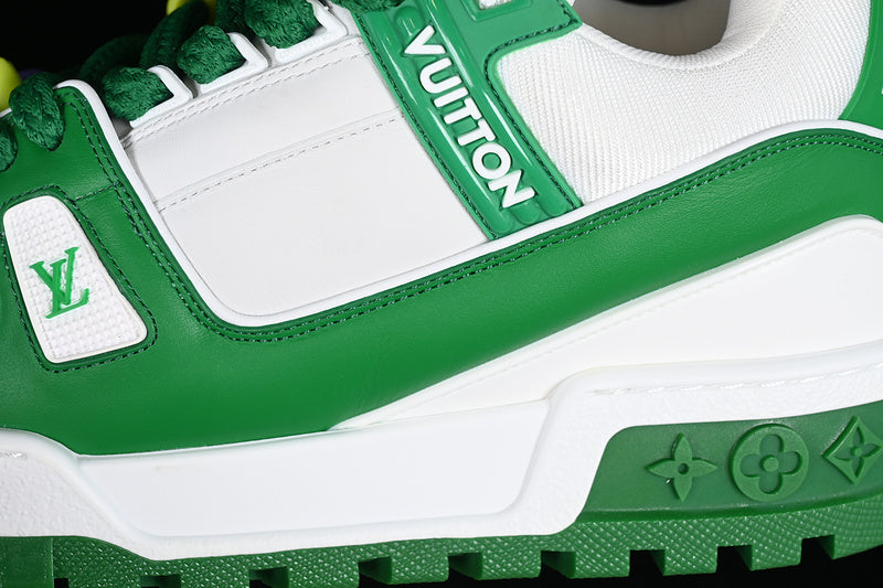 Louis Vuitton Trainer Maxi
Green