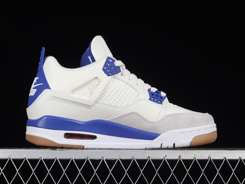 Nike SB Air Jordan 4 "Sapphire"