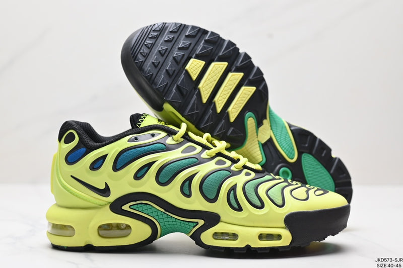 Nike Air Max Plus Drift
Light Lemon Twist