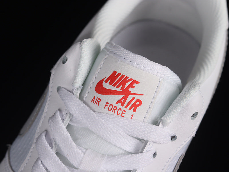 Nike Air Force 1 Low '07 SE
Double Swoosh White Picante