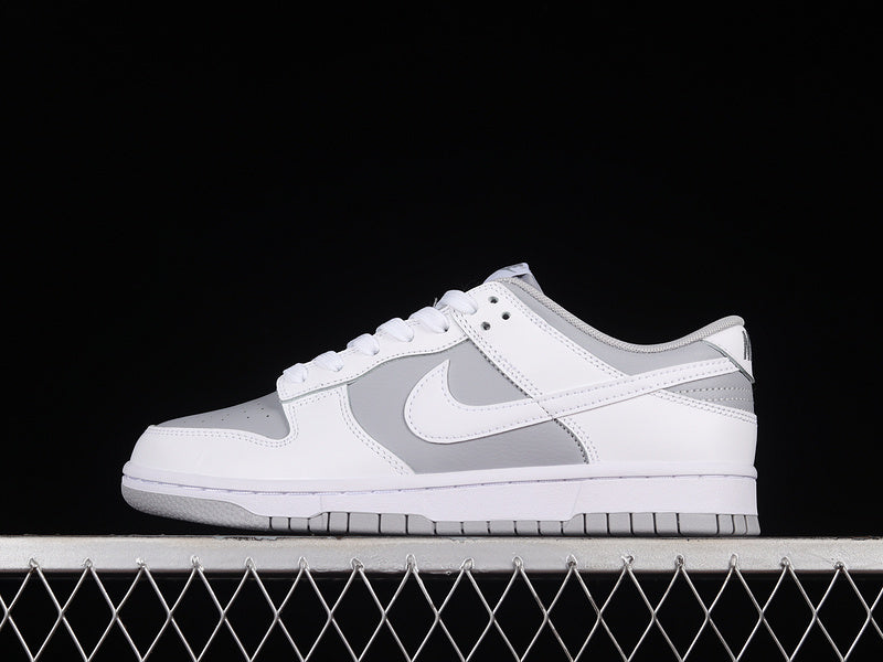 Nike Dunk Low Retro
White Grey