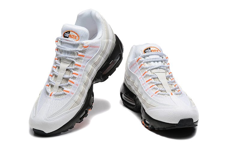 Nike Air Max 95
Wolf Grey Safety Orange Pure Platinum