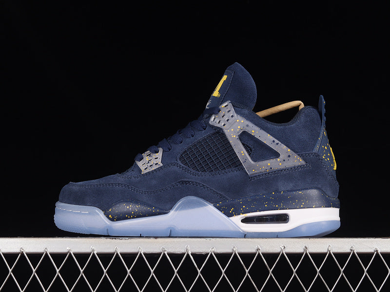 Air Jordan 4 Retro Michigan (PE)