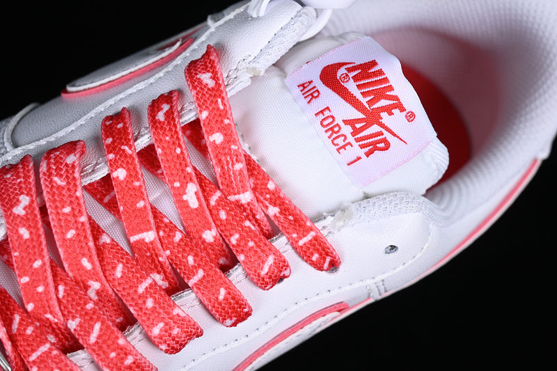 Nike Air Force 1 Low '07
White Picante Red