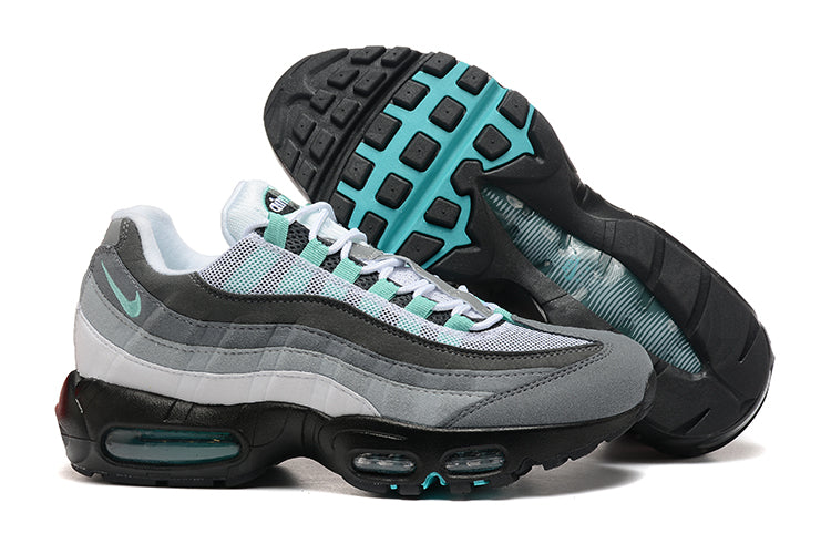 Nike Air Max 95
Hyper Turquoise