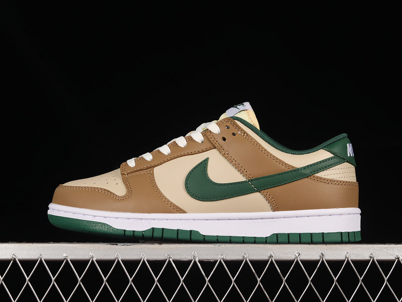 Nike Dunk Low Retro
Rattan Gorge Green