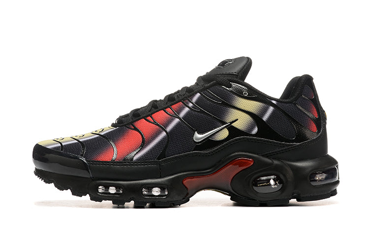 Nike Air Max Plus
Orbit