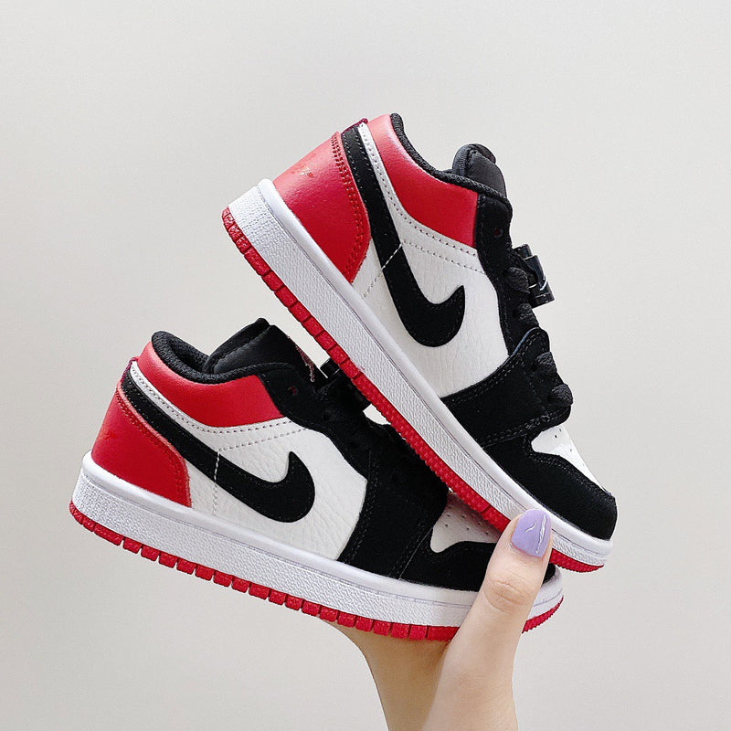 Jordan 1 Low
Red Kids