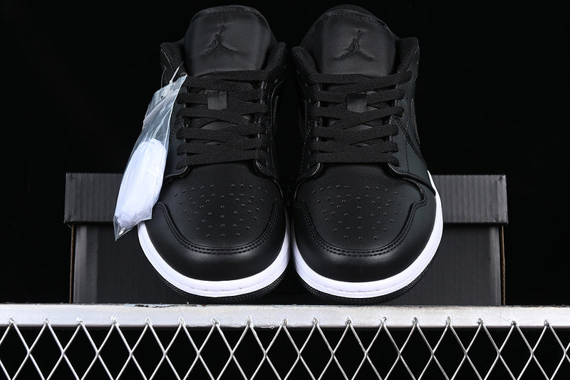 Jordan 1 Low SE
Black Elephant (GS)