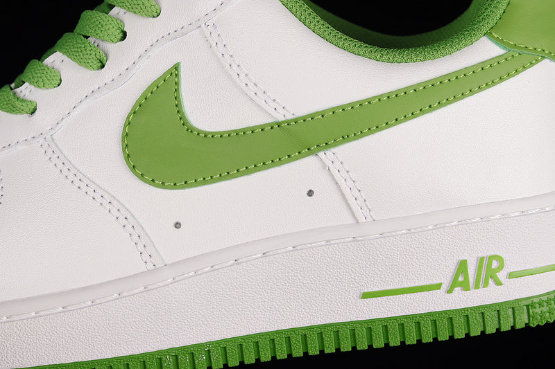 Nike Air Force 1 Low '07
White Chlorophyll