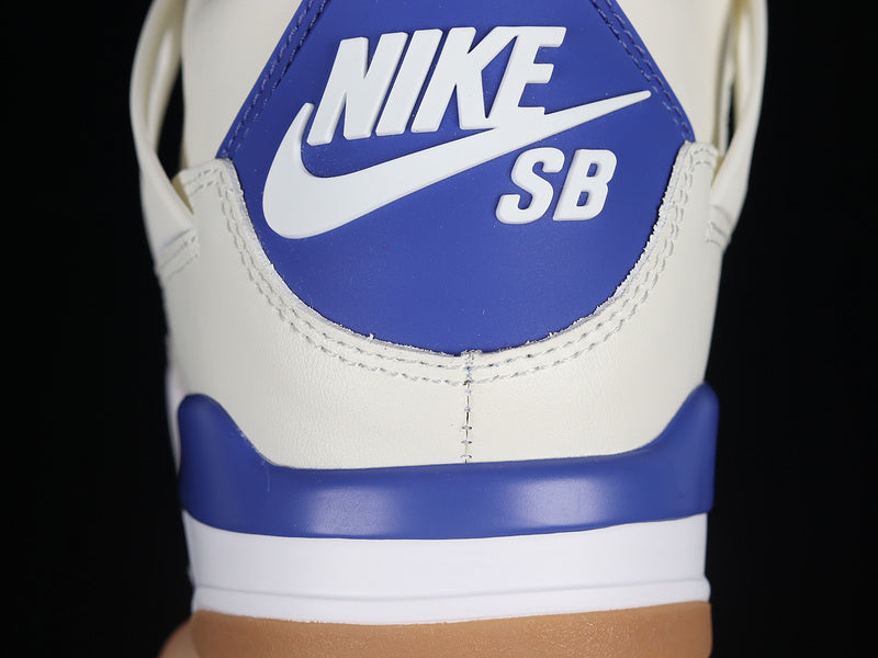 Nike SB Air Jordan 4 "Sapphire"