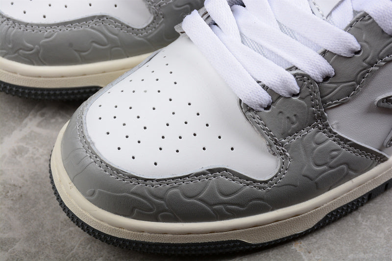 A Bathing Ape Court Sta
Light Grey Cream