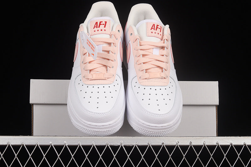 Nike Air Force 1 Low
Pale Coral