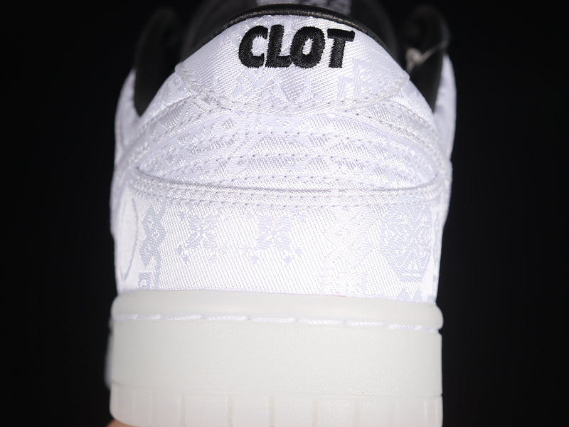 Nike Dunk Low
CLOT Fragment White