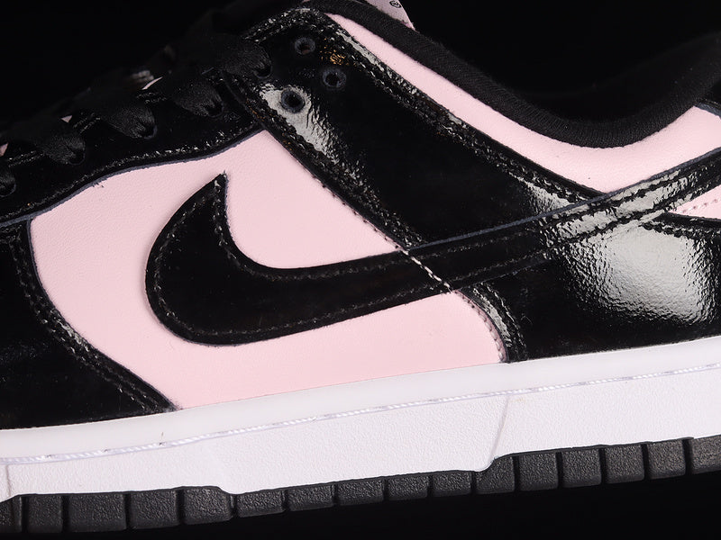 Nike Dunk Low
Pink Foam Black