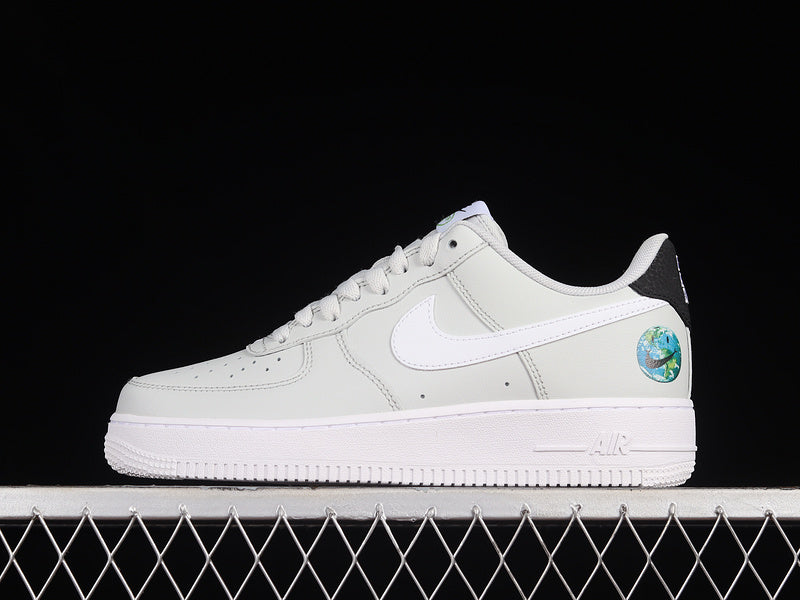 Nike Air Force 1 Low
Have a Nike Day Earth