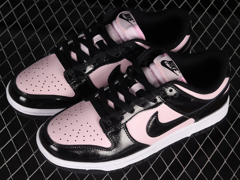 Nike Dunk Low
Pink Foam Black