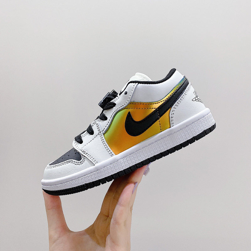 Jordan 1 Low
Metallic Gold (GS) Kids