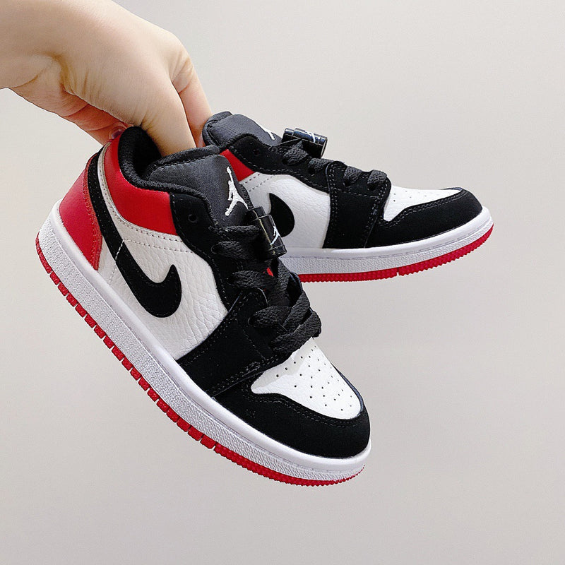 Jordan 1 Low
Red Kids