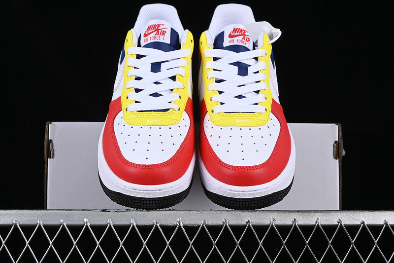 Nike Air Force 1 Low '07 LV8
Rubik's Cube