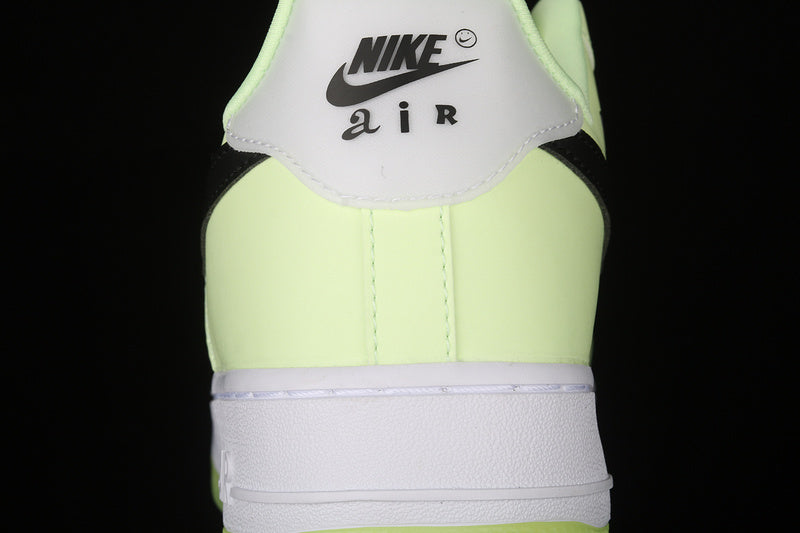 Nike Air Force 1 Low '07
Glow in the Dark