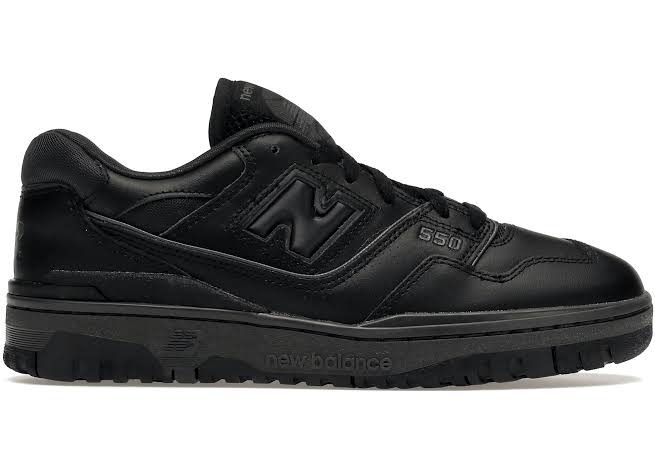 New Balance 550
Triple Black